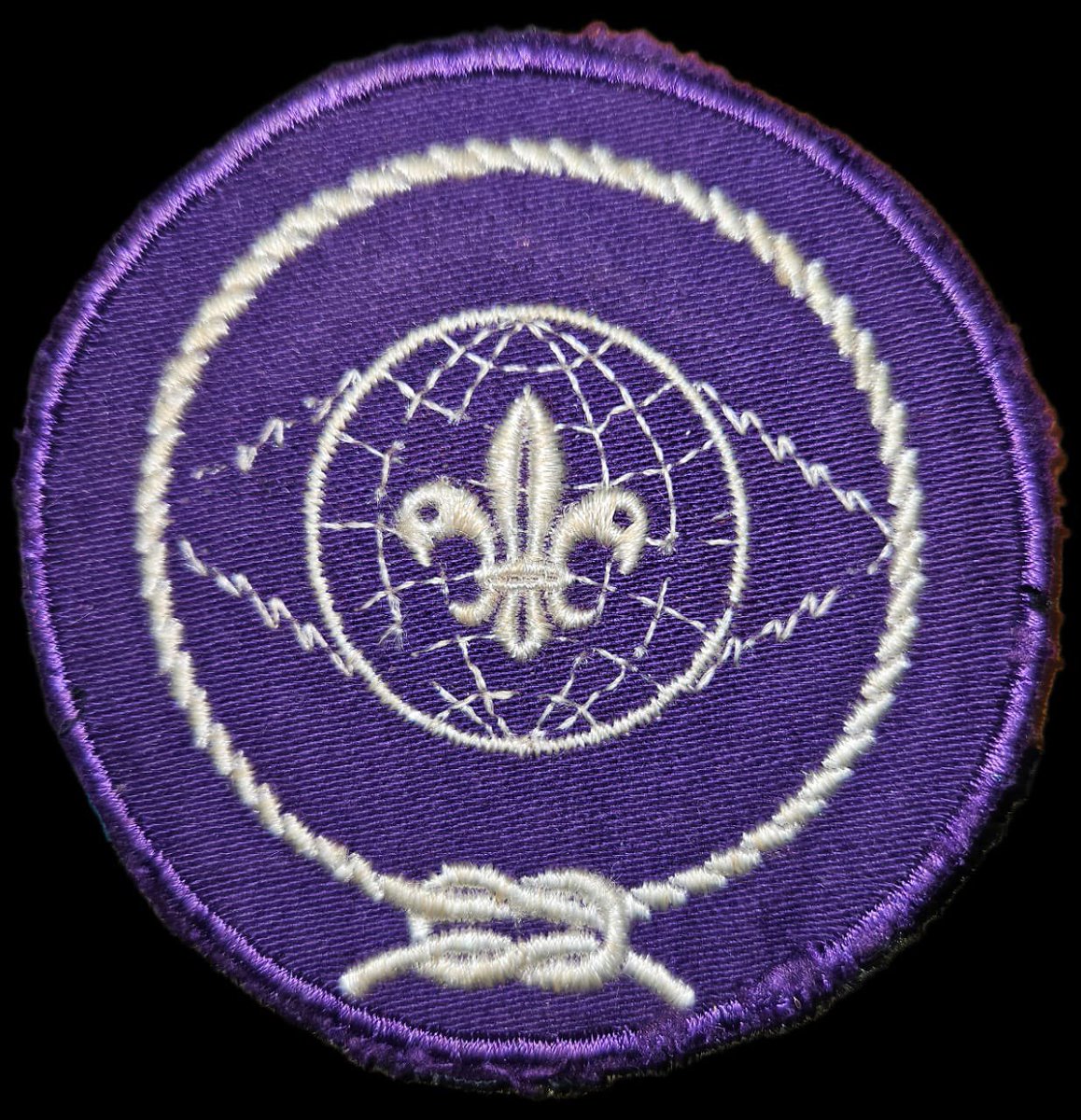 museoscoutve's tweet photo. El Museo Scout se une al jotajoti2024 que se reunirá en #Quiripital, 19 y 20 oct. Más de 400 participantes se conectarán con #scouts en el país y el exterior.

Imagen: montaje del marco alusivo que se exhibirá en Quiripital con insignias, fotos y afiches.

#jotajoti2024 https://t.co/88cezljyyW