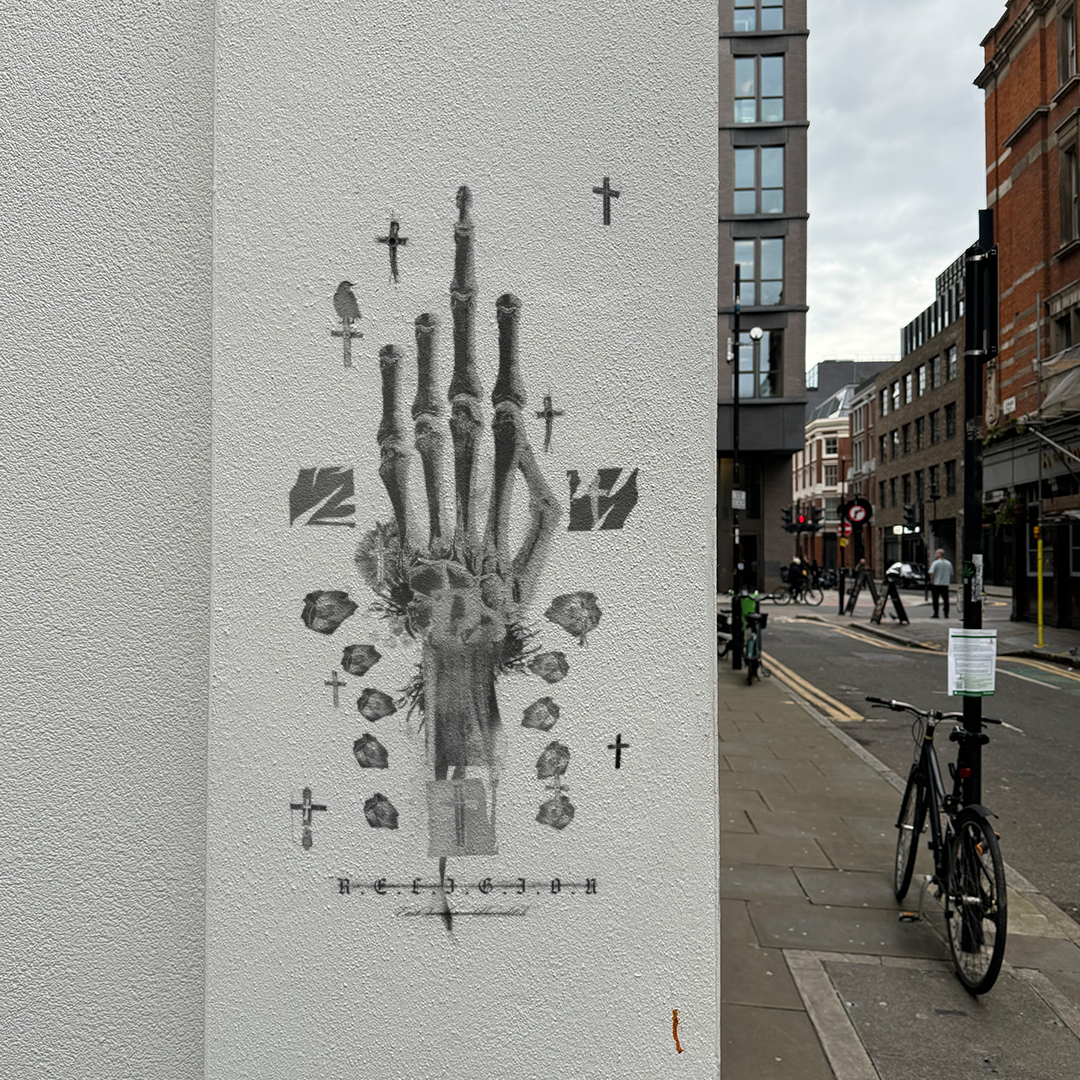 Religion_UK's tweet photo. Spotted 👀 Religion X Shoreditch ⁠
.⁠
.⁠
#grafiti #grafitiart #shoreditch #religionclothing #weliveinblack https://t.co/3HX2kZb4VT