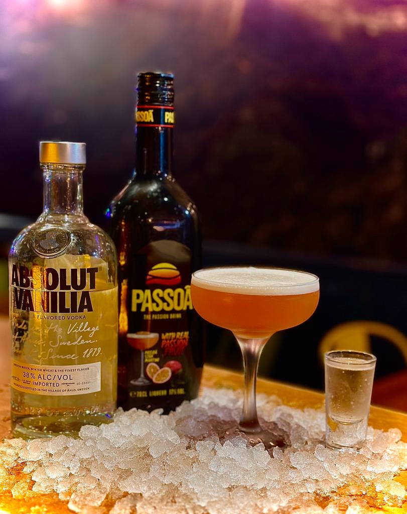 Enjoy late night vibes and cocktails galore at Bodega Cantina 🍹

We’re open for late night drinks until midnight on Friday and Saturday nights, so come sip with us!

PLUS! Enjoy 2-4-1 cocktails from 3-6:30 pm and 9 pm till close. And the best part? It’s 2-4-1 ALL DAY Sunday 🎉✨