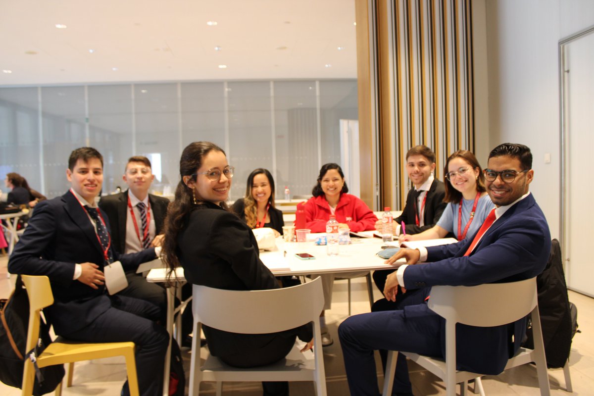 Fundación Botín tweet media