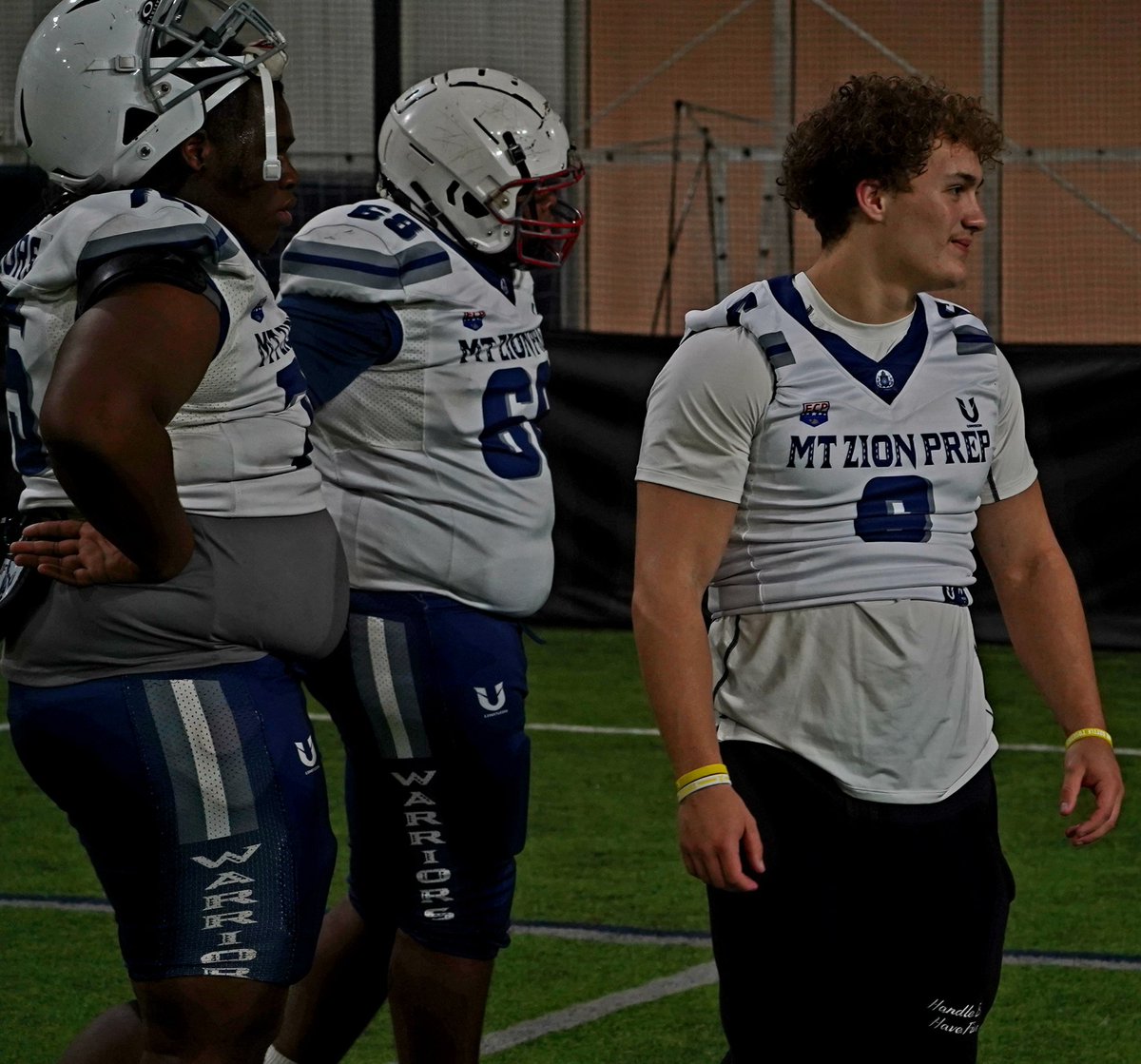 toby_lux's tweet image. Yo @StevieJohnson13!  

My boy @TristanLux1 was repping it last night at his game! #HBHF
#BillsMafia