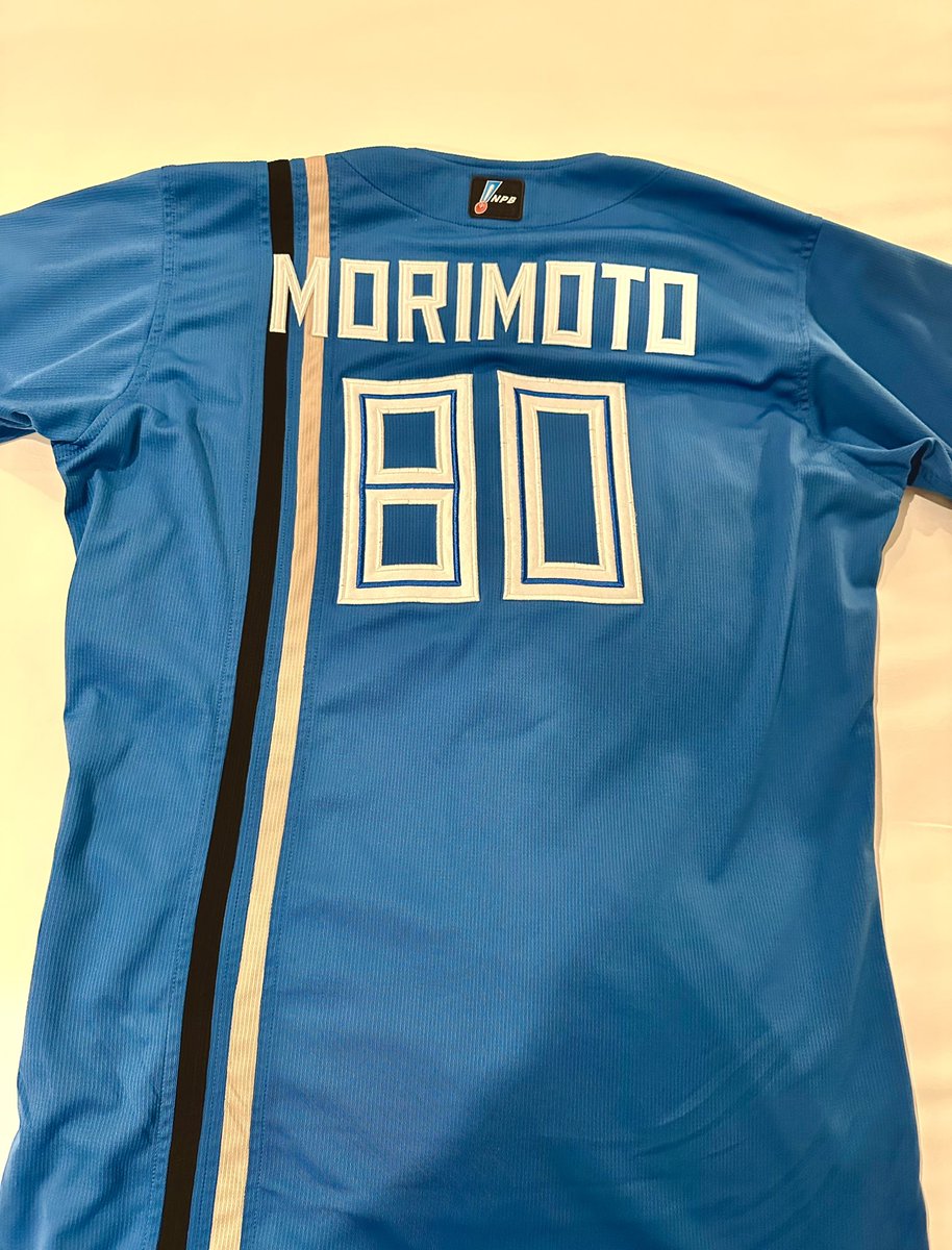 onifukkusencho's tweet photo. 今シーズンの戦いが終わってしまいました。

悔しいですがファイナルステージ、ホークスさんは強かったです。
ホークスの皆さん、ファンの皆さん日本シリーズ最後まで楽しんできて来てください！
ファイターズファンの皆さん、一年間本当に本当に沢山の応援ありがとうございました‼️
@FightersPR https://t.co/lCdedoFvDp