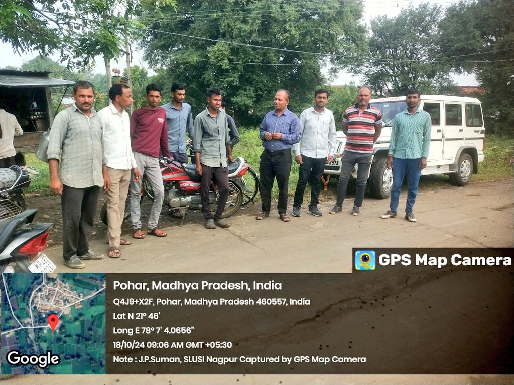 jpsuman1001's tweet photo. मध्यप्रदेश के बैतूल जिले में मुल्ताई तालुका के पोहर गांव में असिस्टेंट फील्ड ऑफिसर श्री जे. पी. सुमन एवं श्री रामटेके द्वारा प्रोफाइल लिया गया और गांव के किसानों को मृदास्वास्थ्य कार्ड और सॉइलमैपिंग के बारे में बिस्तृत जानकारी किसानों से साझा किए।
#slusi #nationalsoilmapping #Shc https://t.co/03BDjDUGn1