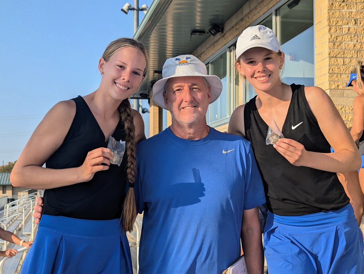 Good luck to Emmy and Addy Holle as they compete today in the <a href="/KSHSAA/">KSHSAA</a> 6A Tennis State Tournament. Blazer Nation is proud of you both! We know you'll compete with great #couraGE. 

<a href="/GEHSAthletics/">Gardner Edgerton Trailblazer Athletics</a> 
<a href="/GEHSBlazers/">Gardner Edgerton High School</a> 
<a href="/GardnerEdgerton/">Gardner Edgerton USD 231</a>