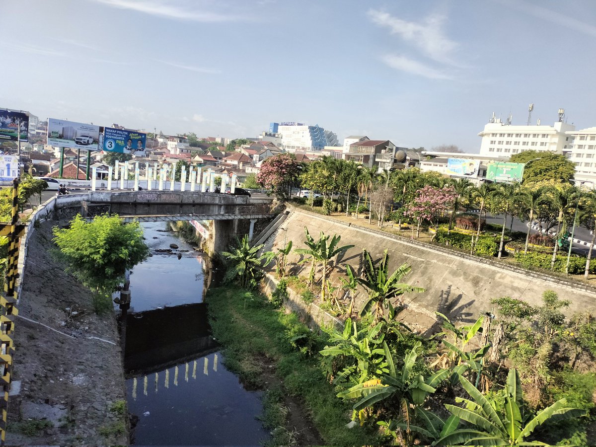 OkiPermataoki's tweet image. Pagi yg indah sekali
#jogjaview #kalicode