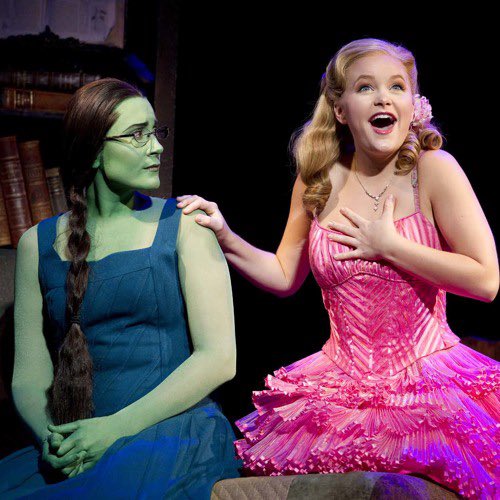 HellCatMaddy (@madmaddingcrowd) on Twitter photo 