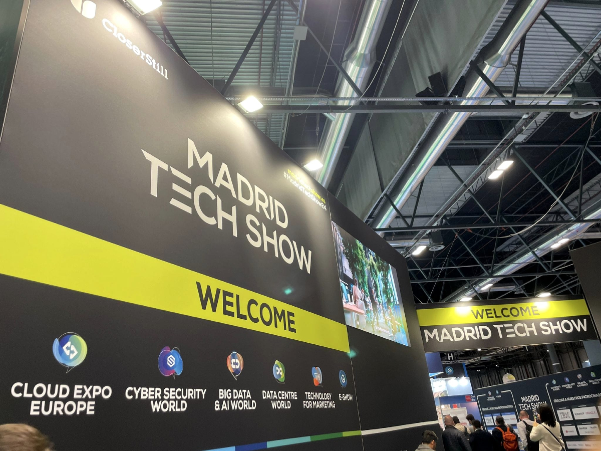 alanatuitea's tweet photo. Esta semana parte de nuestro equipo #Alana ha ido al #MadridTechShow que ha tenido lugar en #IFEMA. Este tipo de eventos son fundamentales para que sigamos formándonos y enriqueciéndonos en espacios donde aprender, en nuestro caso, de #TechnologyForMarketing. https://t.co/c28lvEtm2r