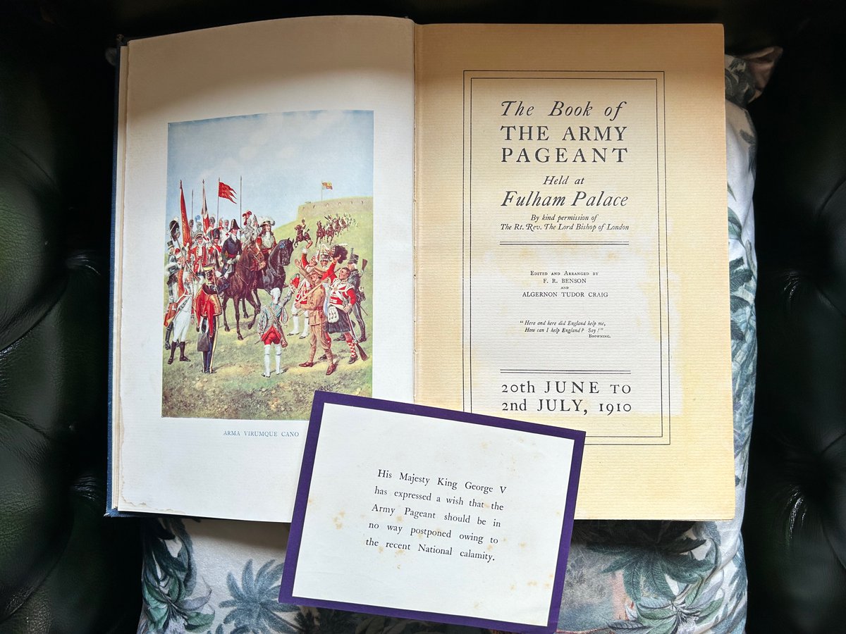 Chance4321's tweet photo. I recently picked this up for a couple of quid - bargain as back in 1910, this would have cost 2s6d. Of interest is the 'The Show Must Go On' note from King George V - in reference to the nation being in a state of mourning for Edward.  The whole thing was to inject ... 1/2 https://t.co/5CzlCztMuJ