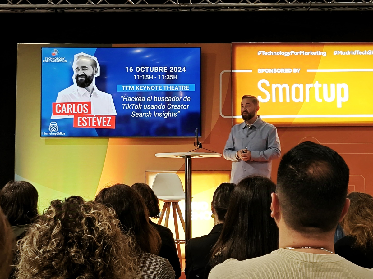 alanatuitea's tweet photo. Esta semana parte de nuestro equipo #Alana ha ido al #MadridTechShow que ha tenido lugar en #IFEMA. Este tipo de eventos son fundamentales para que sigamos formándonos y enriqueciéndonos en espacios donde aprender, en nuestro caso, de #TechnologyForMarketing. https://t.co/c28lvEtm2r