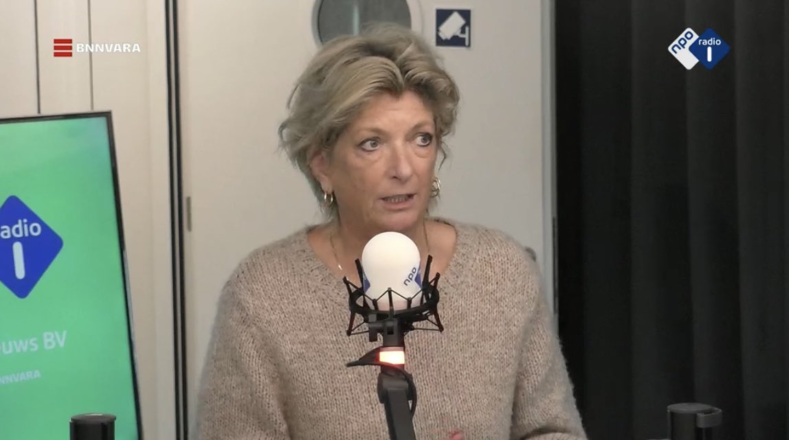 Tineke Ceelen is terug uit Beiroet nporadio1.nl/fragmenten/de-… via @nporadio1