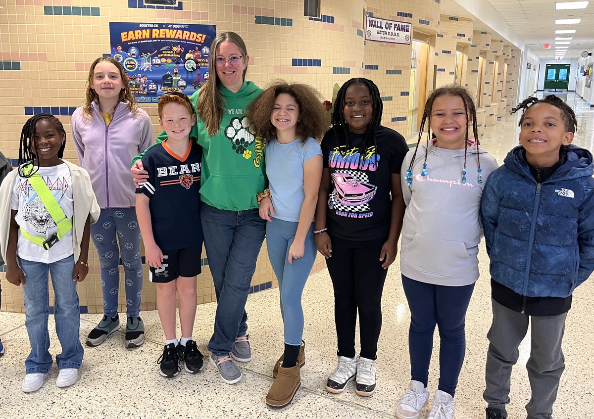 Geri (@geri_vb) on Twitter photo Our A4L Advisor <a href="/JessicaEpps09/">Jessica Epps</a> is our Teacher of the Year! Team Leaders were so excited to congratulate her 💙 We are lucky to have her in A4L with us! <a href="/a4lclub/">Anchored4Life Club</a> <a href="/vbschools/">VBSchools</a> Our A4L Advisor <a href="/JessicaEpps09/">Jessica Epps</a> is our Teacher of the Year! Team Leaders were so excited to congratulate her 💙 We are lucky to have her in A4L with us! <a href="/a4lclub/">Anchored4Life Club</a> <a href="/vbschools/">VBSchools</a>
