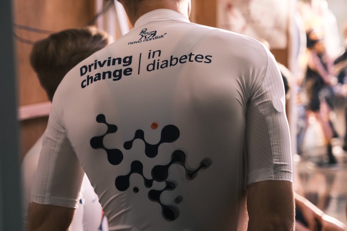 teamnovonordisk's tweet photo. Team presentation @Japancup_ofc 🇯🇵done and dusted with the usual spectacular reception 🙌 and a special jersey for us this time around courtesy of @SanticCycling 🤩

#JCUtsunomiya #JapanCup https://t.co/bDTytQXJS4