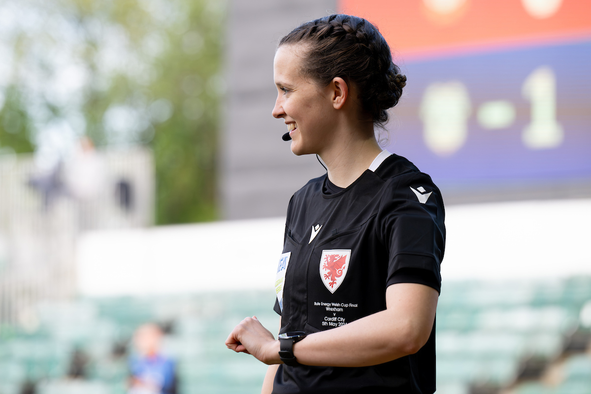 Genero Adran Leagues ➡️ FIFA Women’s U17 World Cup 🏆

Follow in the footsteps of Ceri Williams by signing up for an Adran Leagues Referee Academy taster session 👉 fawales.co/3Ypi237 

📍 Dates available in Wrexham, Caernarfon, Colwyn Bay, Swansea &amp; Aberystywyth!