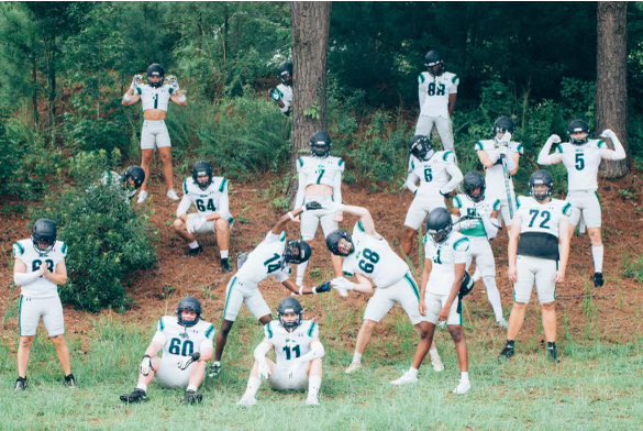 Tonight Leesville At Enloe 
This is Going To Be A Crazy One 
7pm Kickoff 
#AyooLeesville
#G4G
