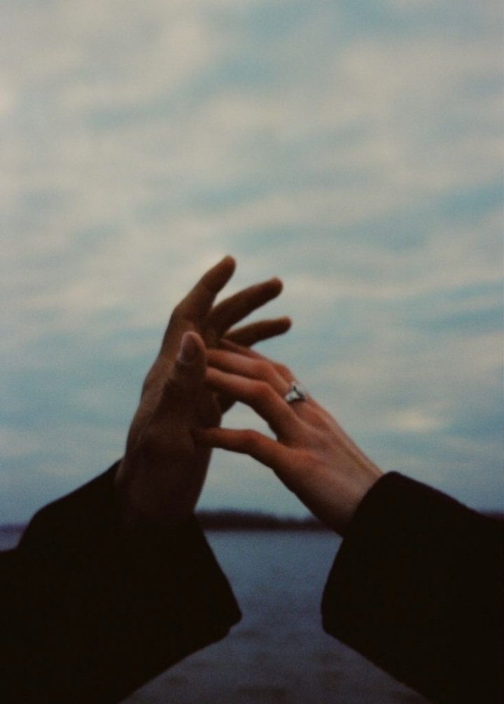 Adoro cuando estamos juntos, cualquier momento a tu lado es bonito.
❤ <a href="/zackBellebest/">🅰🅳🅰🅼 🐉</a>