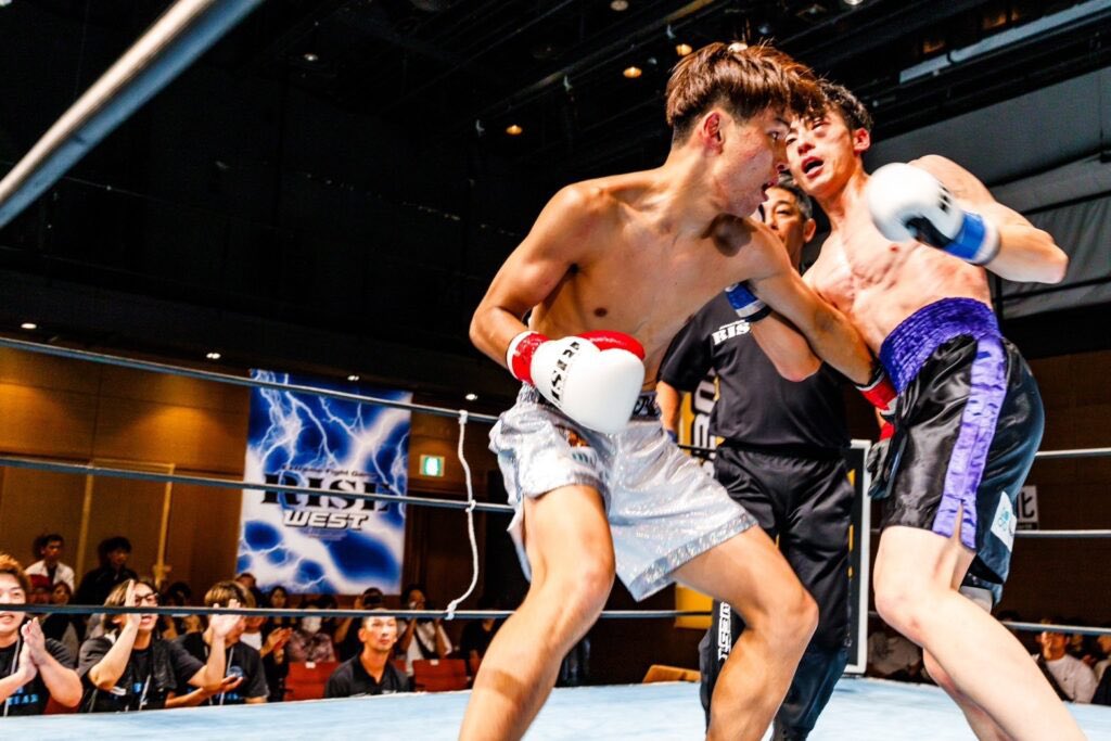 nobo2109's tweet image. チーム、応援してくれる人、対戦相手、運営の方々、試合が出来る事、全てに感謝して試合で盛り上げるのが仕事🔥
そのためにまた準備

#rise
#risewest