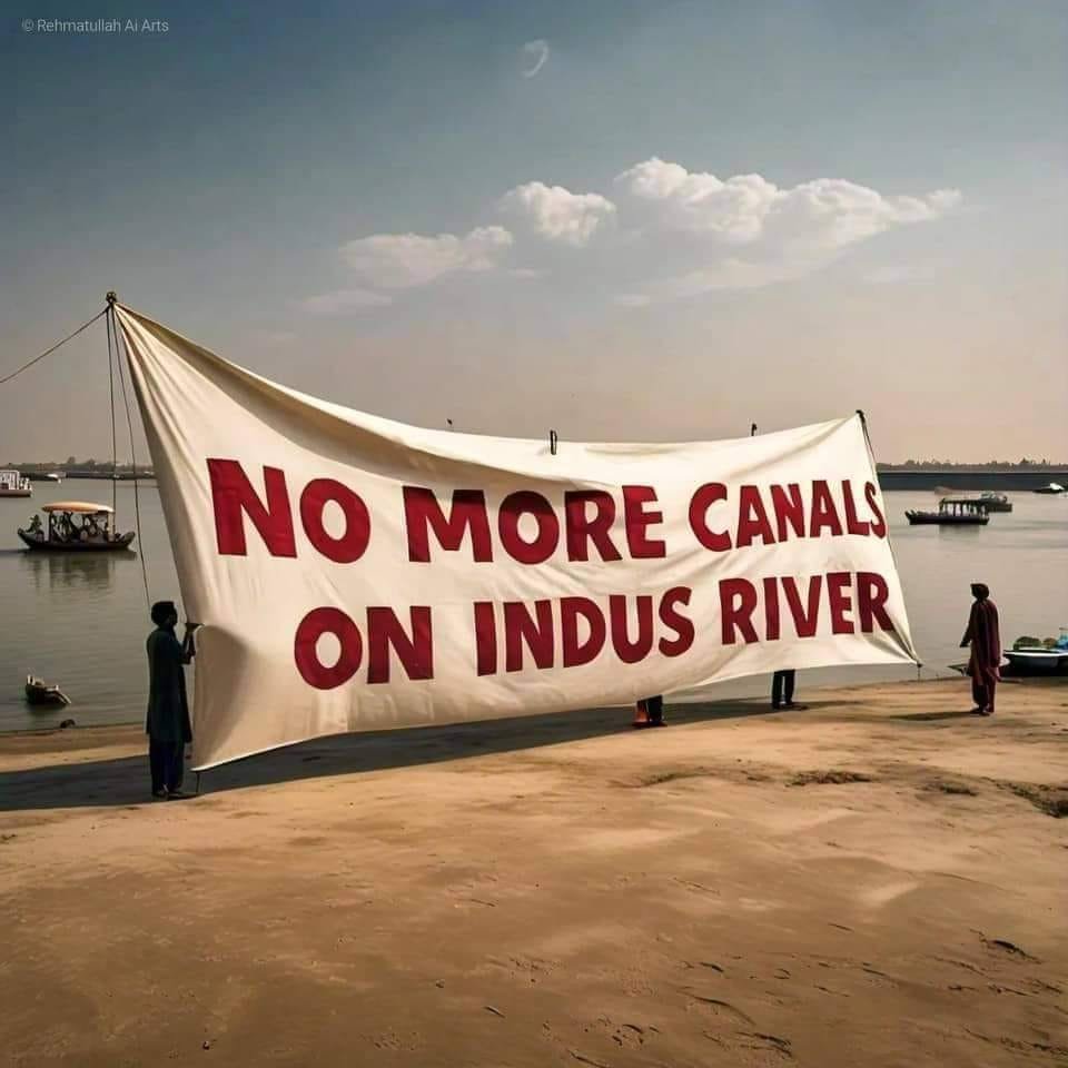 myaseenrind's tweet photo. سندھ کے ہر دؤر کی ہر حکومت پنجاب کے سامنےپانی کی تقسیم، ڈیمز، کینال یا بیراجز کے معاملے میں بے بس نظر آئی ہے۔ سچ پوچھیں تو ہر معاملے میں ہر دؤر میں بے بس ہی ہے اور لگاتار سندھ کی تباھی میں حصیدار رہی ہیں۔ 
#NoMoreCanalsOnIndus https://t.co/fSgNFFJo2Y