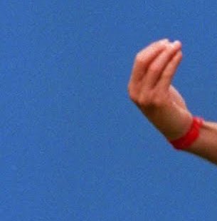 Cheeeeeeeee!!!!!!!! En menos de una hora (11:00am) se anuncia algo 🔥🔥. Vamos a ver a un 🏆🌎 jugar acá!

Puedo decir que hay un festejo suyo, que para mi corazón categoría 87 marcó época!!