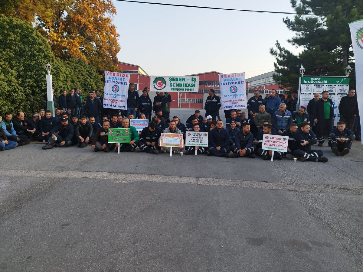 brahimT19525004's tweet photo. #zordayizgecinemiyoruz https://t.co/iQWepNtdK9