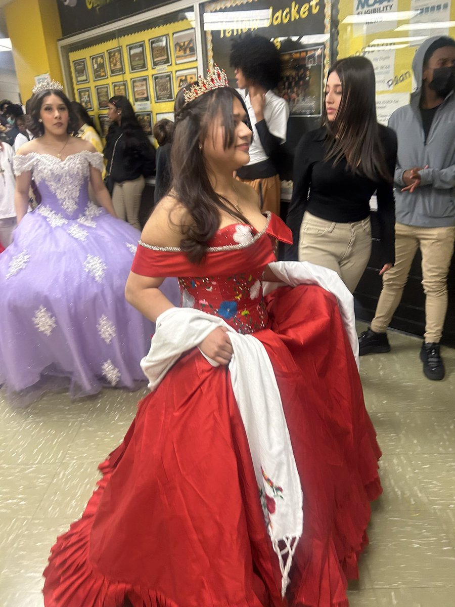 Ms. Hopkins-Vinson tweet media