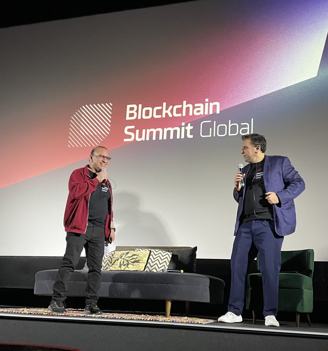 syldibujitos's tweet photo. Aquí escuchando , aprendiendo y compartiendo. 
Gracias 🙏☺️🧡
@ethereumuruguay
@TheBSGlobal 
@ivarese
@marcelo_montoro
@lifecinemasuy https://t.co/7ftyu77v30