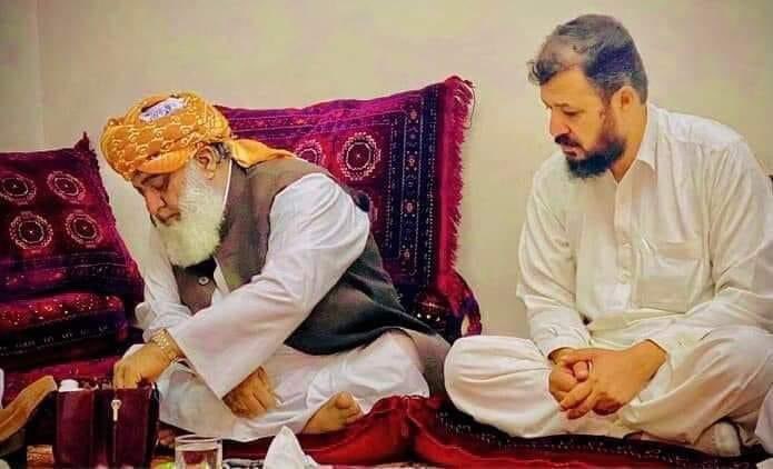 اسلام آباد جمیعت علماء اسلام پاکستان کے سنیٹر حاجی عبد الشکور خان کو رہا کردیا 
#بدمعاشی_نہیں_چلےگی