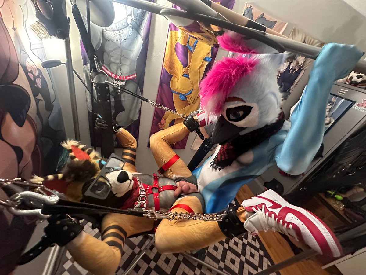 Big_Bad_Wuffer's tweet photo. Roles have reversed.

Won't lie, I love getting fucked every so now n then

📸- @PupRavage https://t.co/MeV9zX6FW3