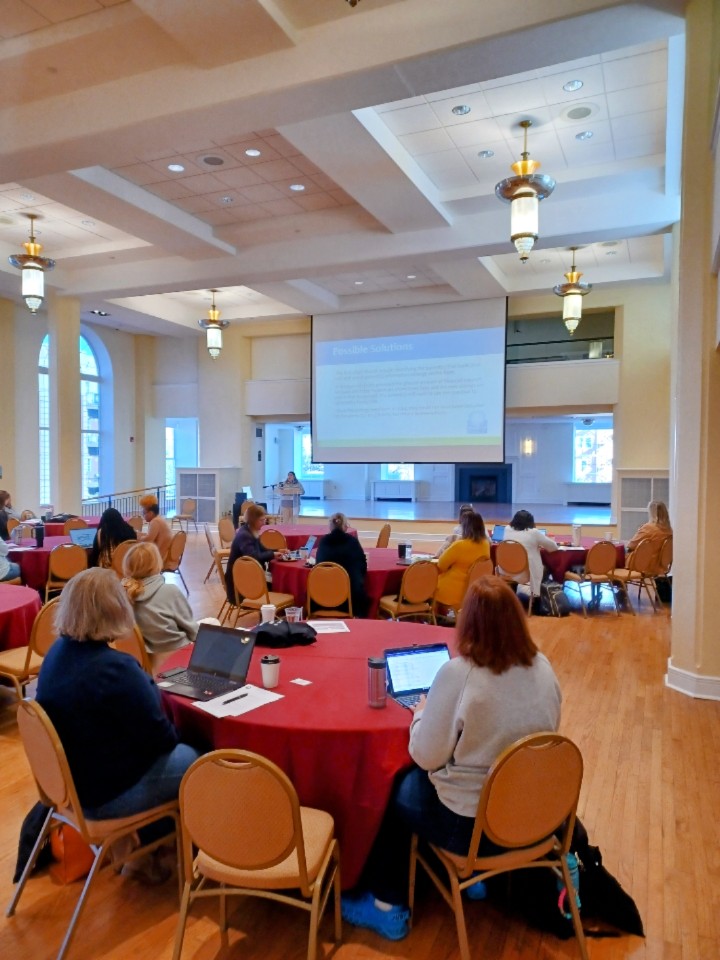 MoASFAP's tweet image. We had an amazing group of high school counselors yesterday in Columbia at our high school counselor workshop! Thank you to all who joined us. Shout out to @stephenscollege and @FAAKeriGilbert for hosting! Still time to register for other workshops at masfap.org/workshops.
