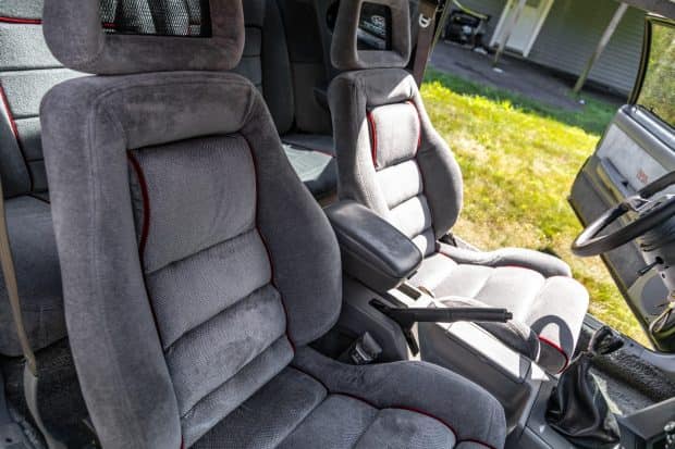 RobotPete's tweet image. Shiny Saleen #Foxbody...