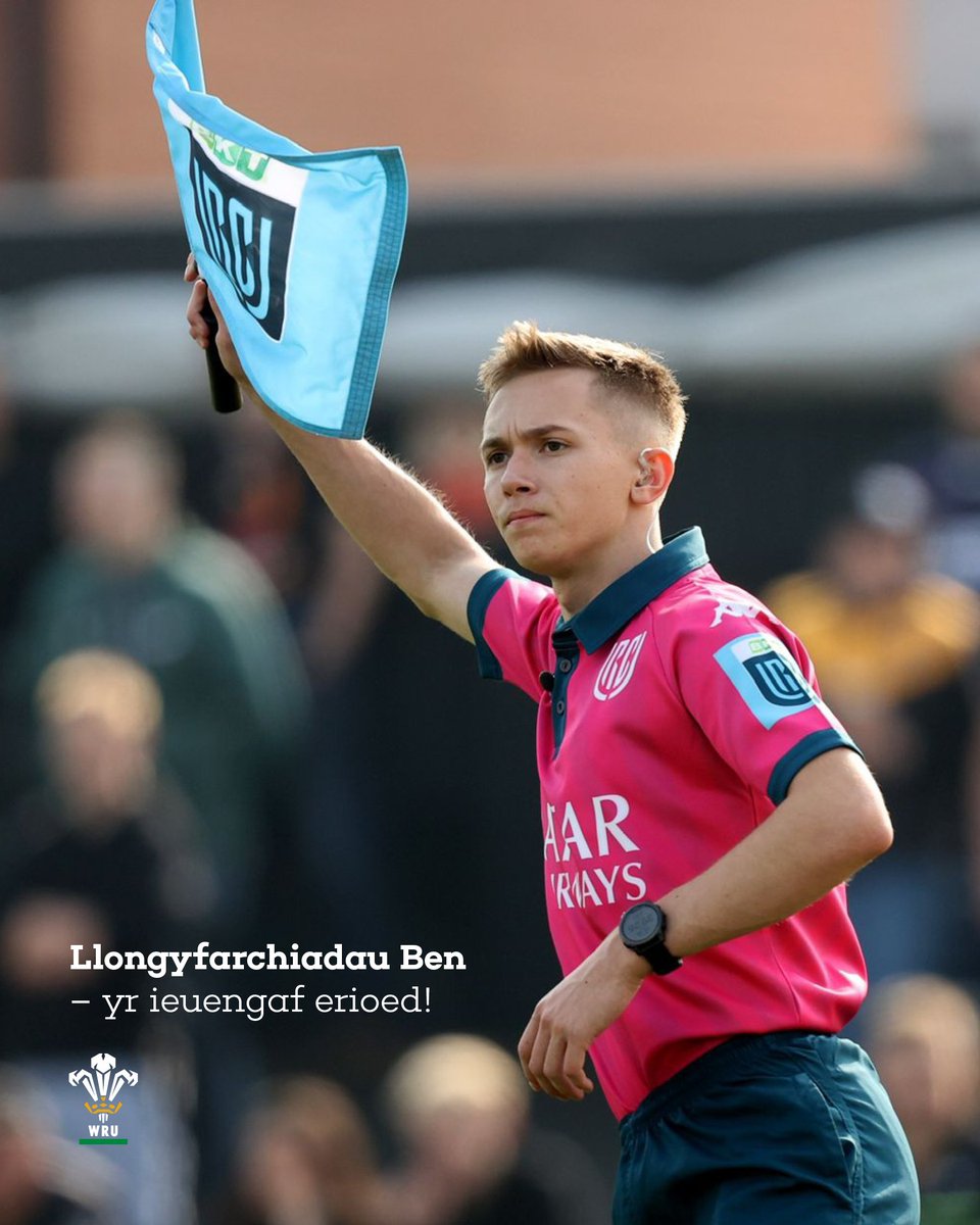 WelshRugbyUnion's tweet image. 👏 Congratulations Ben Connor  

The 21 year old becomes the youngest ever referee to take charge of a @URCOfficial match tomorrow when he refs Zebre Parma vs Emirate Lions 

More here 👉  wru.wales/2024/10/connor…