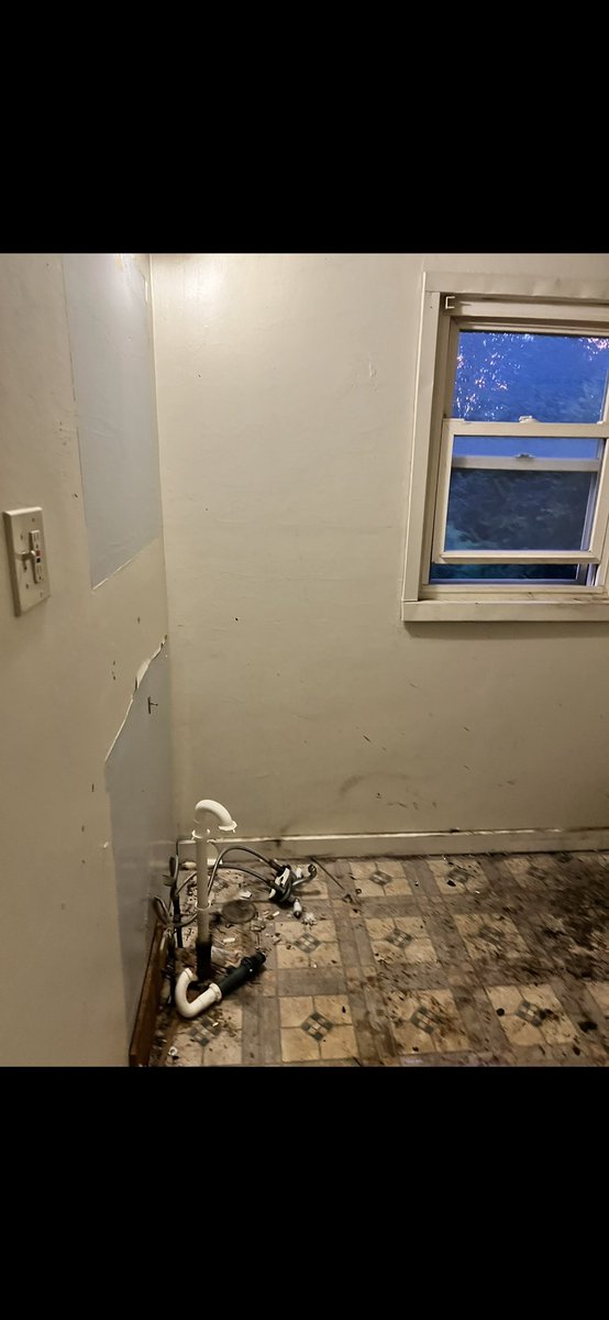 reek400's tweet photo. #NextFlip ♻️ https://t.co/xWYnuUkIjC
