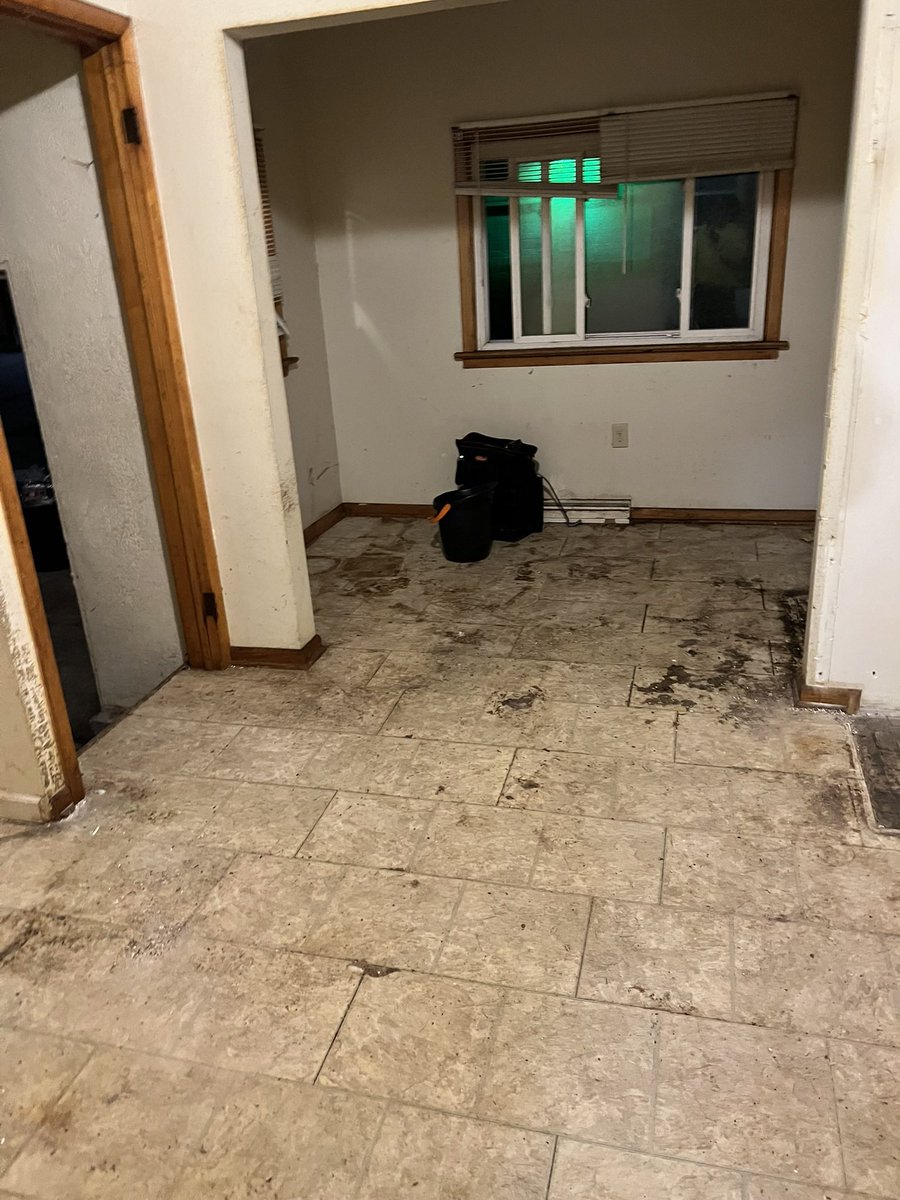 reek400's tweet photo. #NextFlip ♻️ https://t.co/xWYnuUkIjC