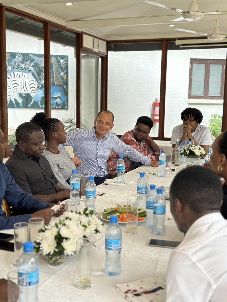 Henry M. tweet media