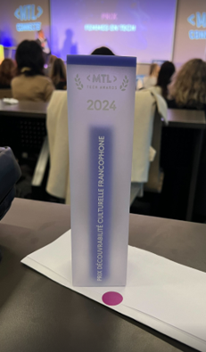 🏆Félicitations à Sven Buridans de 🦩 L’accélérateur TADA, qui remporte le prix Découvrabilité culturelle francophone et la Mention de l’éloquence par <a href="/druide_info/">Druide informatique</a> aux Mtl Tech Awards dans le cadre de l’événement MTL connecte de <a href="/PN_MTL/">Printemps numérique</a>