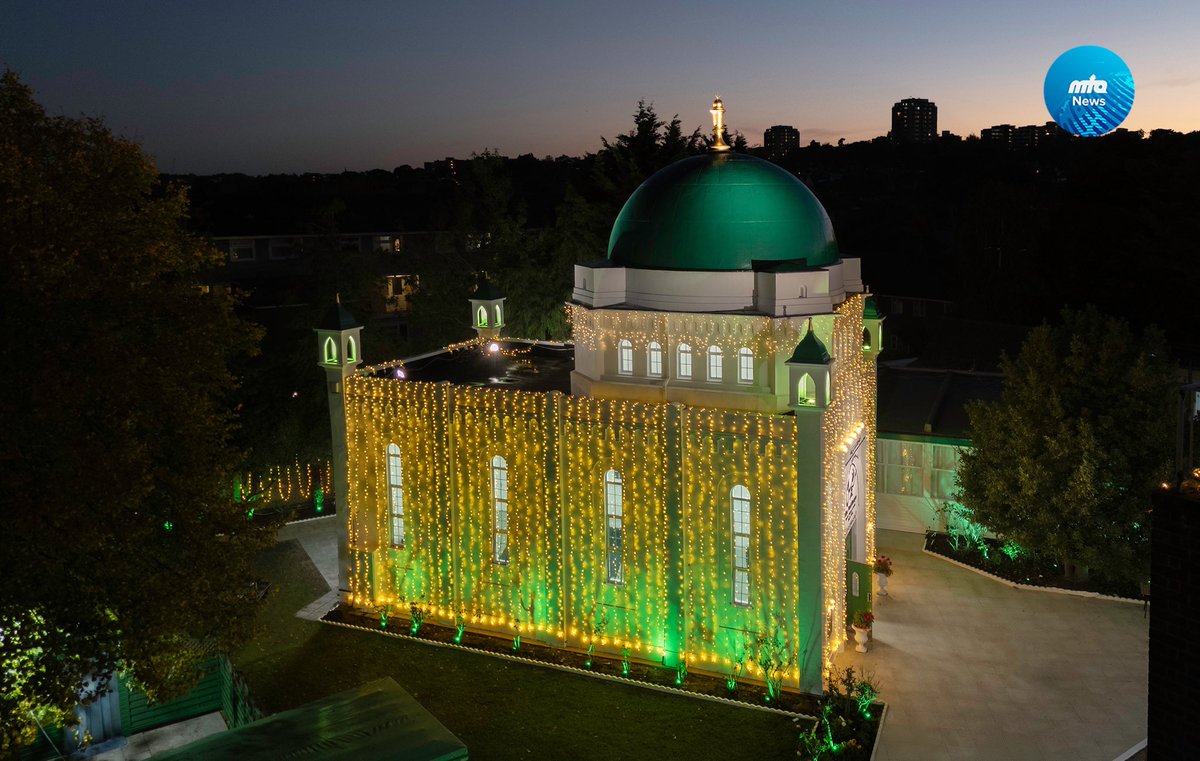 NewsMTA's tweet photo. Centenary of the Fazl Mosque: A Testament to Sacrifice, Faith, and Divine Assistance 🕌

During the Friday Sermon, Hazrat Mirza Masroor Ahmad (aba) mentioned the historic importance of the Fazl Mosque, the first mosque built in the heart of London, within a Christian community.

The Promised Messiah (as) envisioned the spread of Islam in the West. His vision of delivering a sermon in London and catching white birds, which he interpreted as a sign that many righteous people from the West would accept and embrace Islam.

Towards the end, His Holiness (aba) prayed that we become true adherents of Islam, fulfilling the vision of the Promised Messiah (as) by upholding the rights of worship and promoting peace and harmony in the world.
