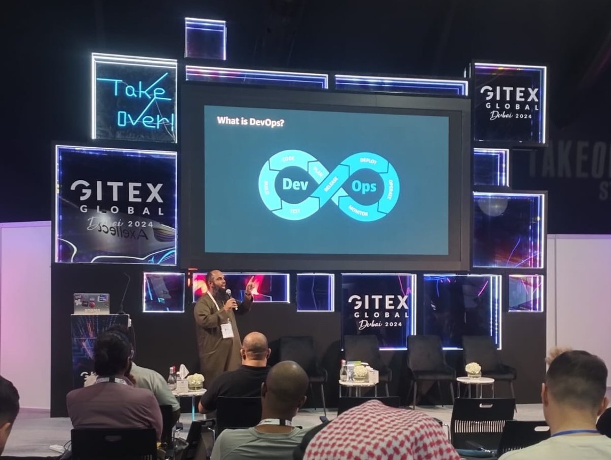 Day 4 at #GITEXGlobal was packed with insights! 🌟 From learning about the #http4k protocol to key tips for AI startups, an engaging chat with Digital Einstein, a #DevOps presentation, and a roundtable on AI's future, so much to take in! 

#PharoscionGlobal #AI #FutureTech