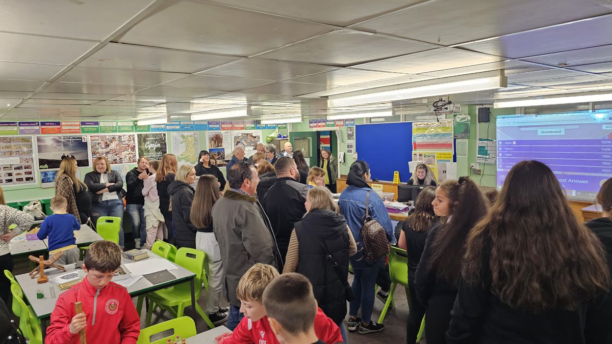 Pen y Dre Humanities tweet media