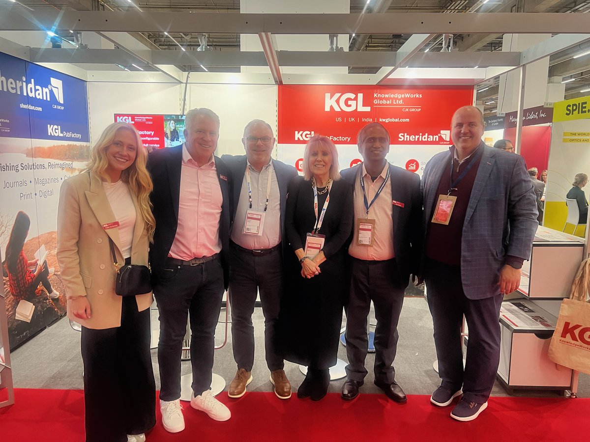mikegroth72's tweet photo. Scenes from #FBM24

@KwGlobalLtd, @SheridanGroup, @Accucoms https://t.co/iEHupcobCF