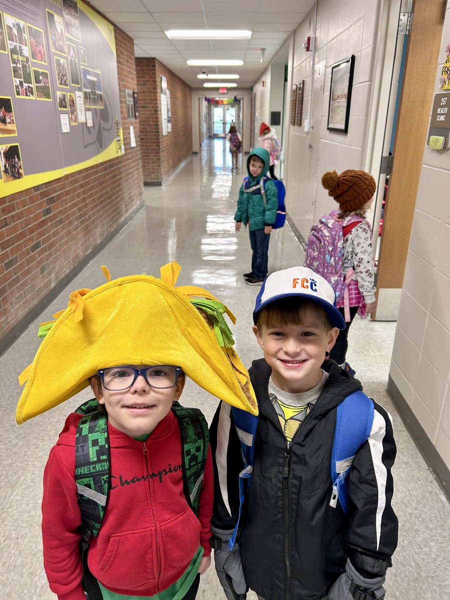 SummitElementaryFHSD tweet media