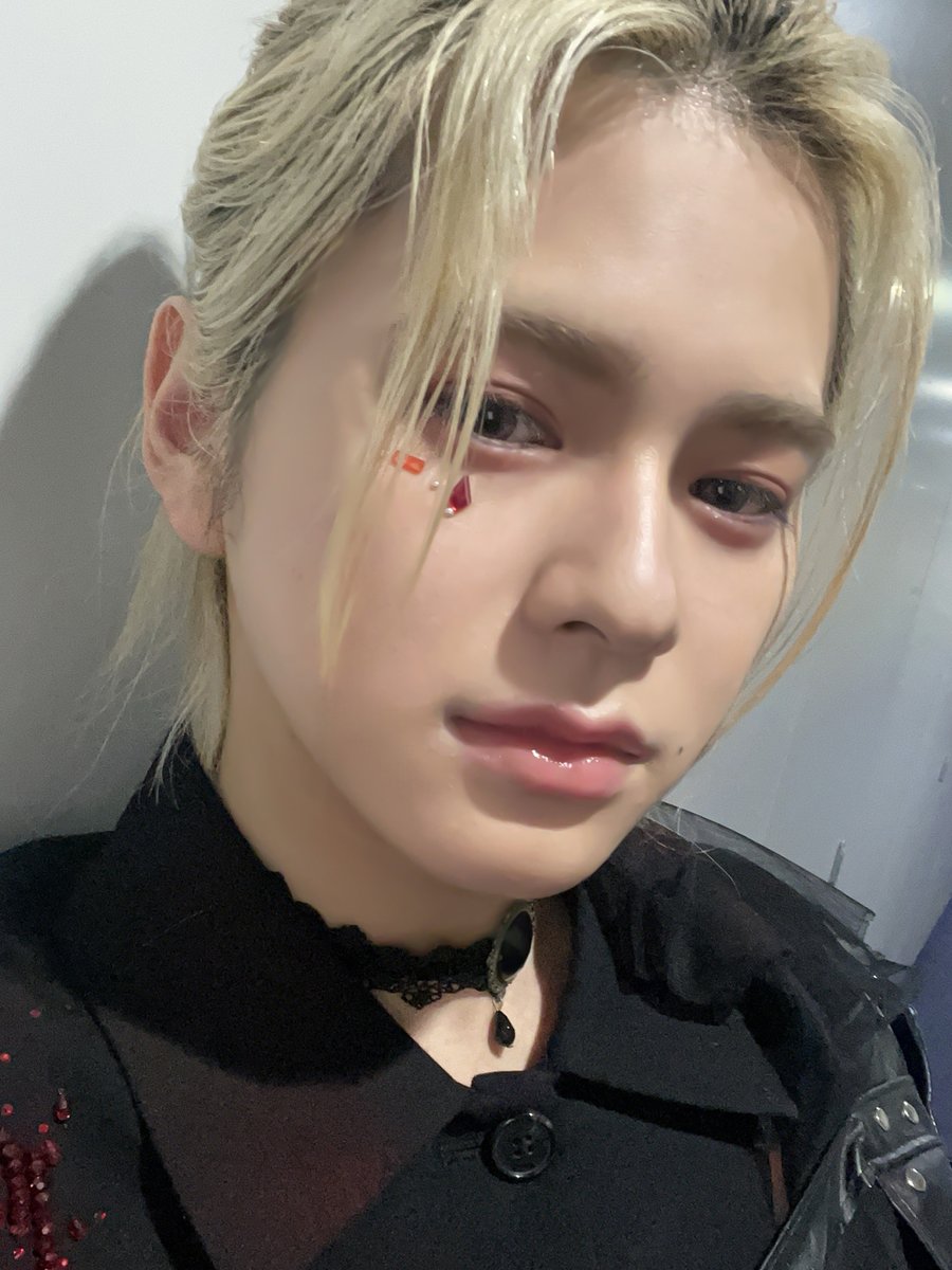 [📸] #ミュージックステーション

#MATSUDAJIN
#松田迅 #JIN
Detail ❯❯ ini-official.com/feature/profil…

━━━━━━━━━━━━━━━━
2024.10.30 RELEASE
INI 7TH SINGLE "THE VIEW"
🎧lnk.to/INI_WMDA
🎥youtu.be/Xptp59SzcL0

#Mステ #INI
#INI_THE_VIEW #INI_WMDA