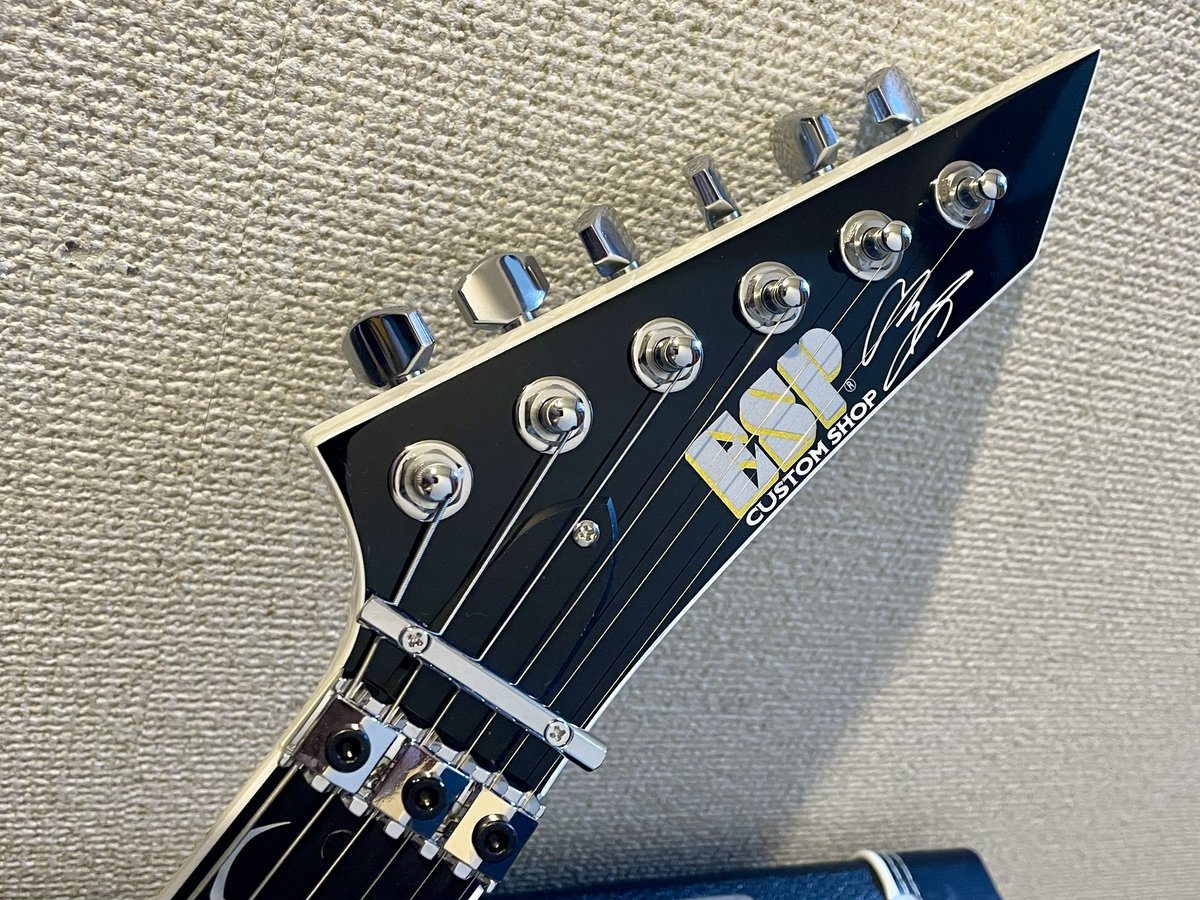 鈴蘭メタリ tweet media