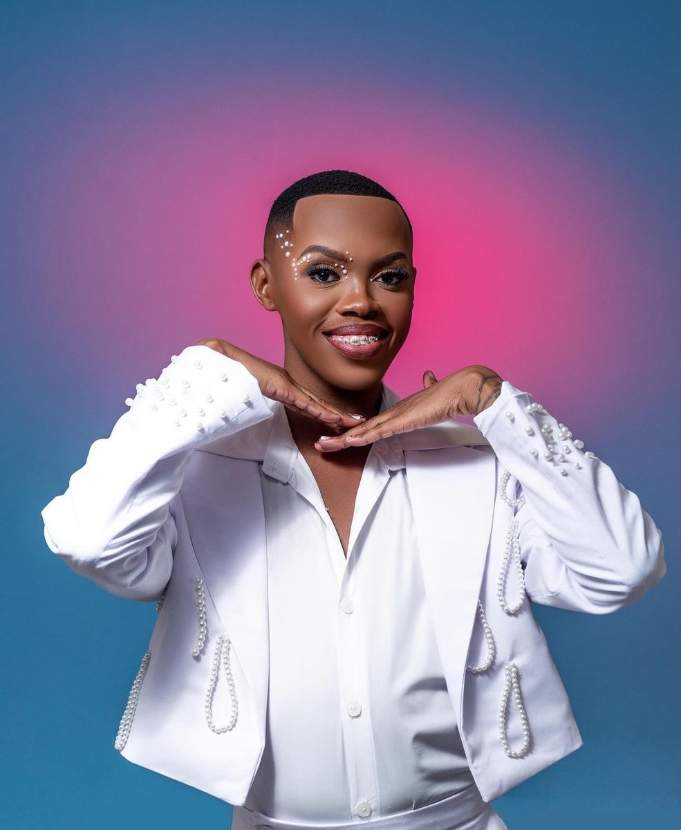 Capricorn FM on X: "NEXT | TikTok sensation Titus Mokou aka Mologadi joins  @mrmajo_AF on the #CapricornSunrise to talk about what he is currently  working on, listen in here; https://t.co/11wJKBneXo for the #EarlyMeal.  https://t.co/cp7lbXkOUS" / X