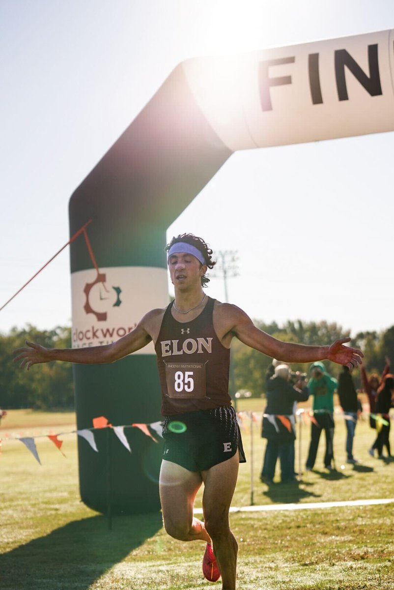 ElonXCTF's tweet photo. Top two finishers from the menβs 8K as Evan Taylor and Caden Strickland take π₯ and π₯ in the race for the Phoenix!
#EUXC https://t.co/mOra2owlAa