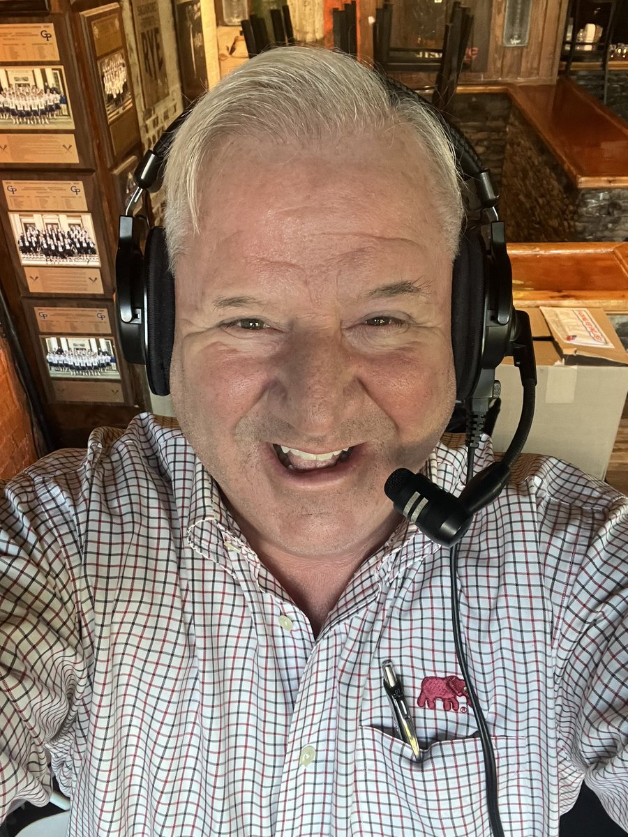 garyharris_wvua's tweet photo. Join me at 9:00 this morning live from @innisfreettown for the Gary Harris Show on @Tide1009 

9:30 @adamamin 

10:30 @brettsportz 

Plus: Bama Football Trivia 

Call 205-342-9904 https://t.co/014cGKMLTS