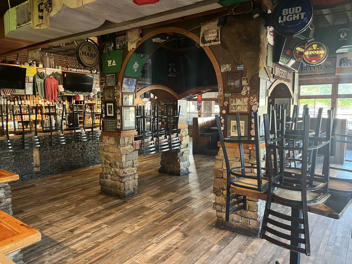 garyharris_wvua's tweet photo. Join me at 9:00 this morning live from @innisfreettown for the Gary Harris Show on @Tide1009 

9:30 @adamamin 

10:30 @brettsportz 

Plus: Bama Football Trivia 

Call 205-342-9904 https://t.co/014cGKMLTS