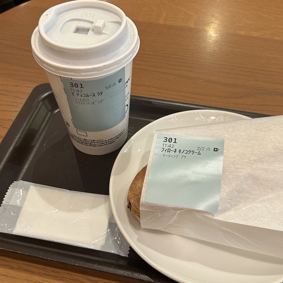 hoooootate_'s tweet image. 🎥🥤🍨