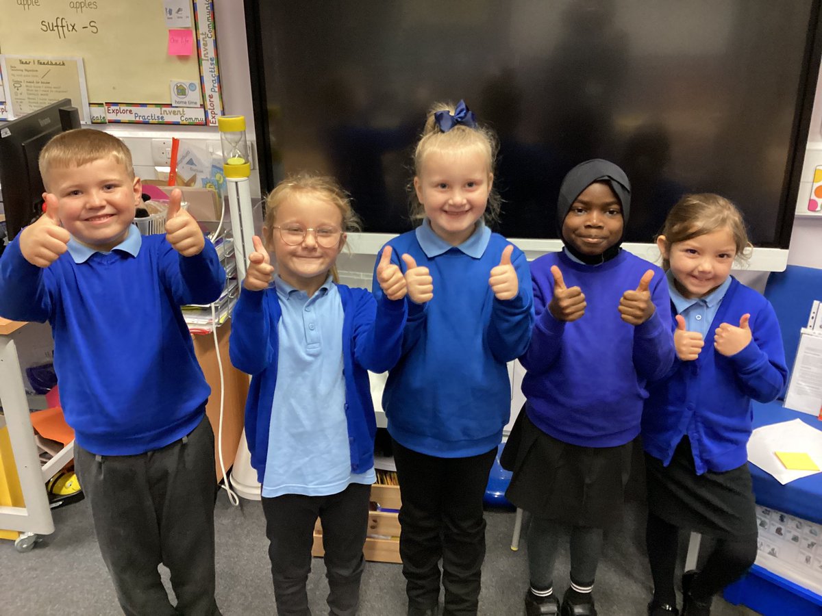HighViewY1's tweet photo. So proud of our super readers this week who have all received another merit stamp. 
Keep reading remember one stamp for every 4 reads!
@HighViewPLC https://t.co/MBQNpfKT8X