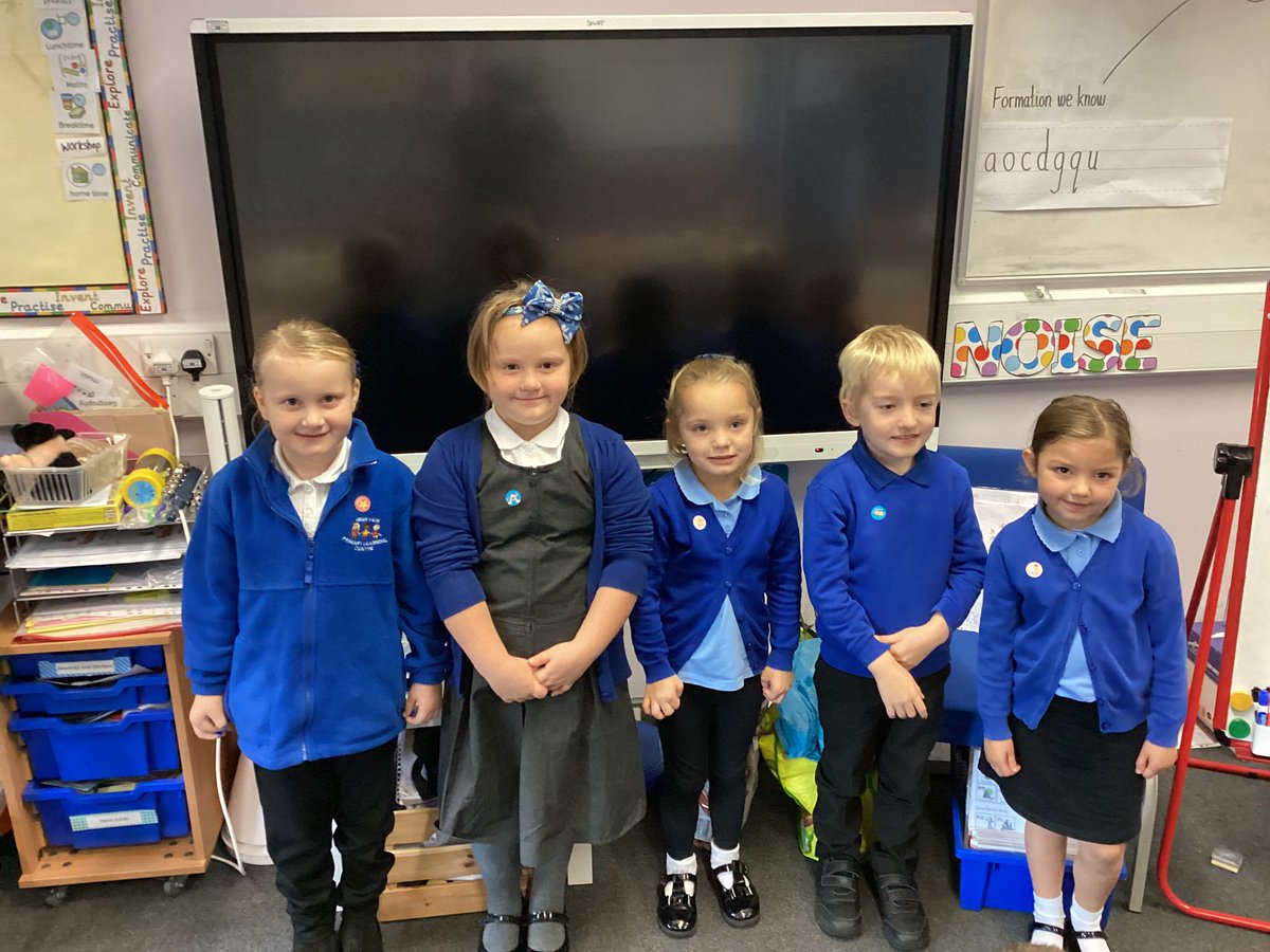 HighViewY1's tweet photo. Wow,wow,wow amazing progress in spellings this week for these 5, well done. https://t.co/1s3ZFiZdUq