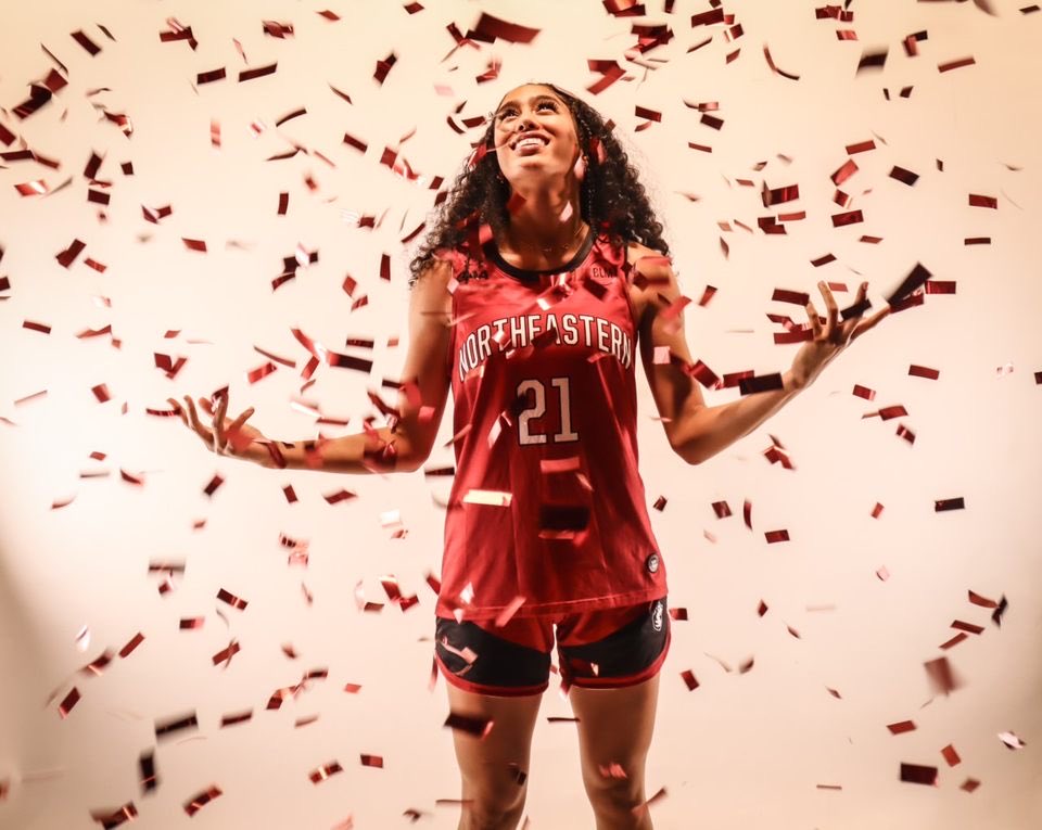 vype.com/Texas/Houston/…

Can everyone please click this link and vote for one of our Raven players sister! Her name is Kailee Beaudion she plays basketball at Hightower! Thank y’all so much!
