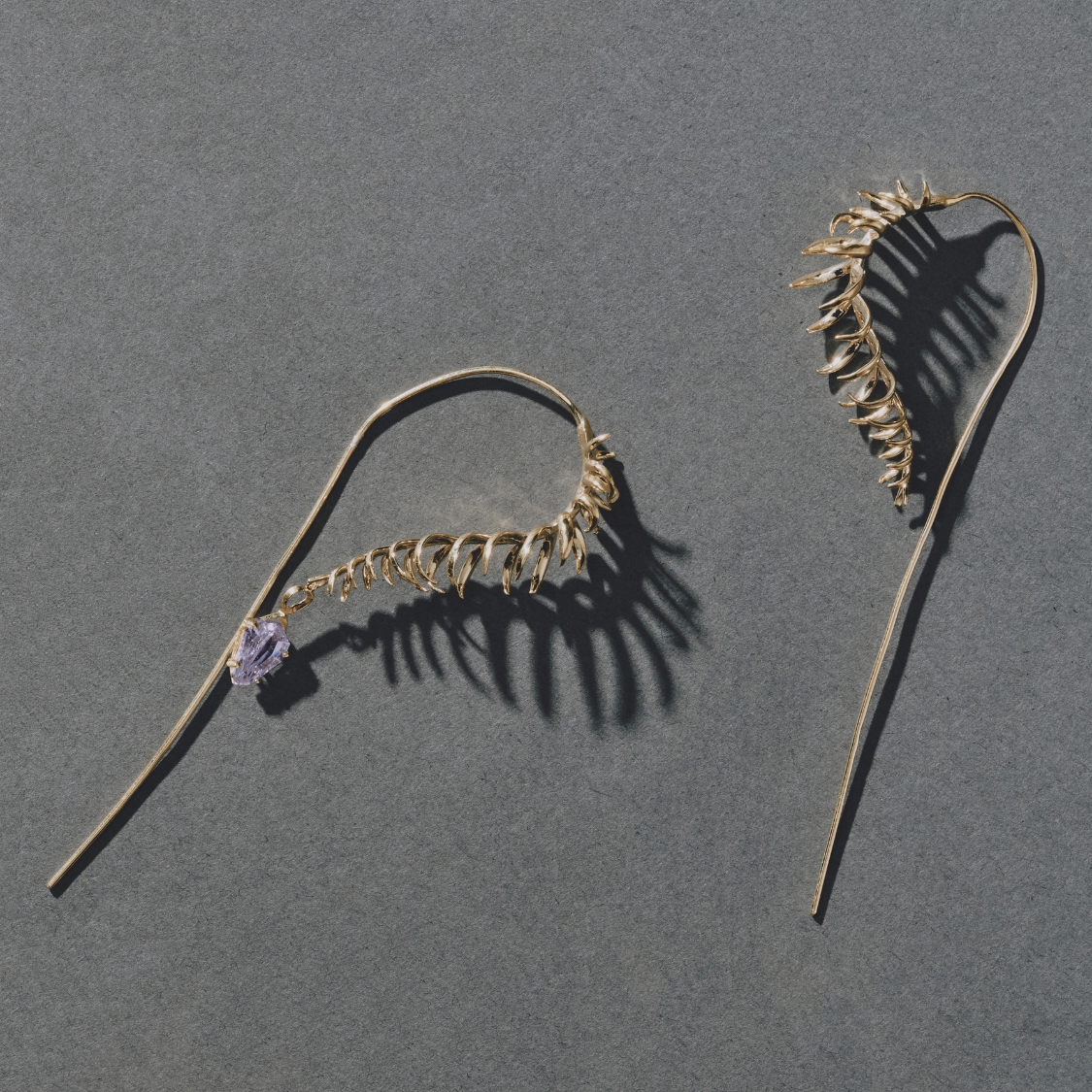 eddie Borgo (@eddieborgo) on Twitter photo Edward Borgo Frond Line Earrings set with an antique light pink Roman Sapphire, ca. 1920. The shield step cut sapphire is 1.45 carats. This asymmetrical design has been created by hand from 18 karat Gold to create this one-of-a-kind pair of earrings.
Available at <a href="/modaoperandi/">Moda Operandi</a> Edward Borgo Frond Line Earrings set with an antique light pink Roman Sapphire, ca. 1920. The shield step cut sapphire is 1.45 carats. This asymmetrical design has been created by hand from 18 karat Gold to create this one-of-a-kind pair of earrings.
Available at <a href="/modaoperandi/">Moda Operandi</a>